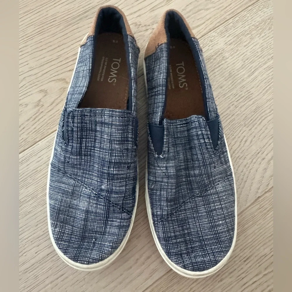 TOMS Luca Slip On Youth Boys Size 5